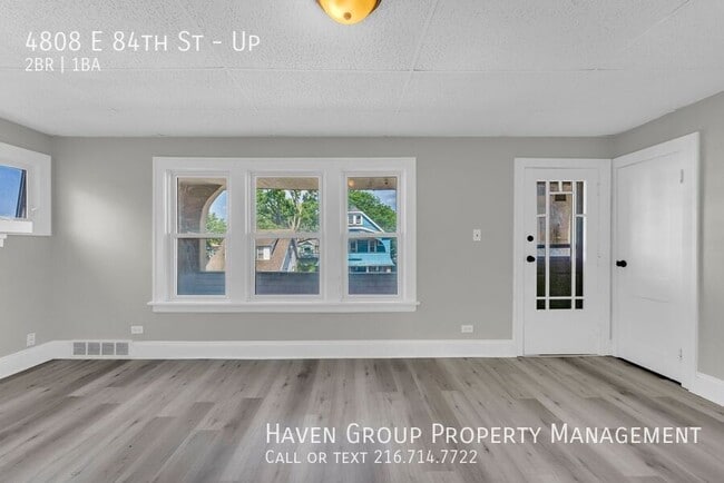 Foto del edificio - 4808 E 84th St