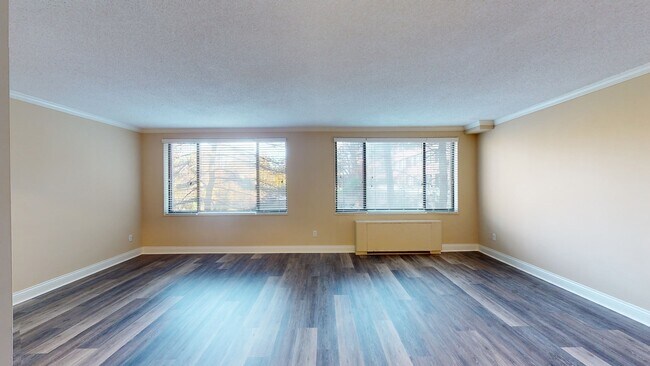 Interior Photo - The Whitmore
