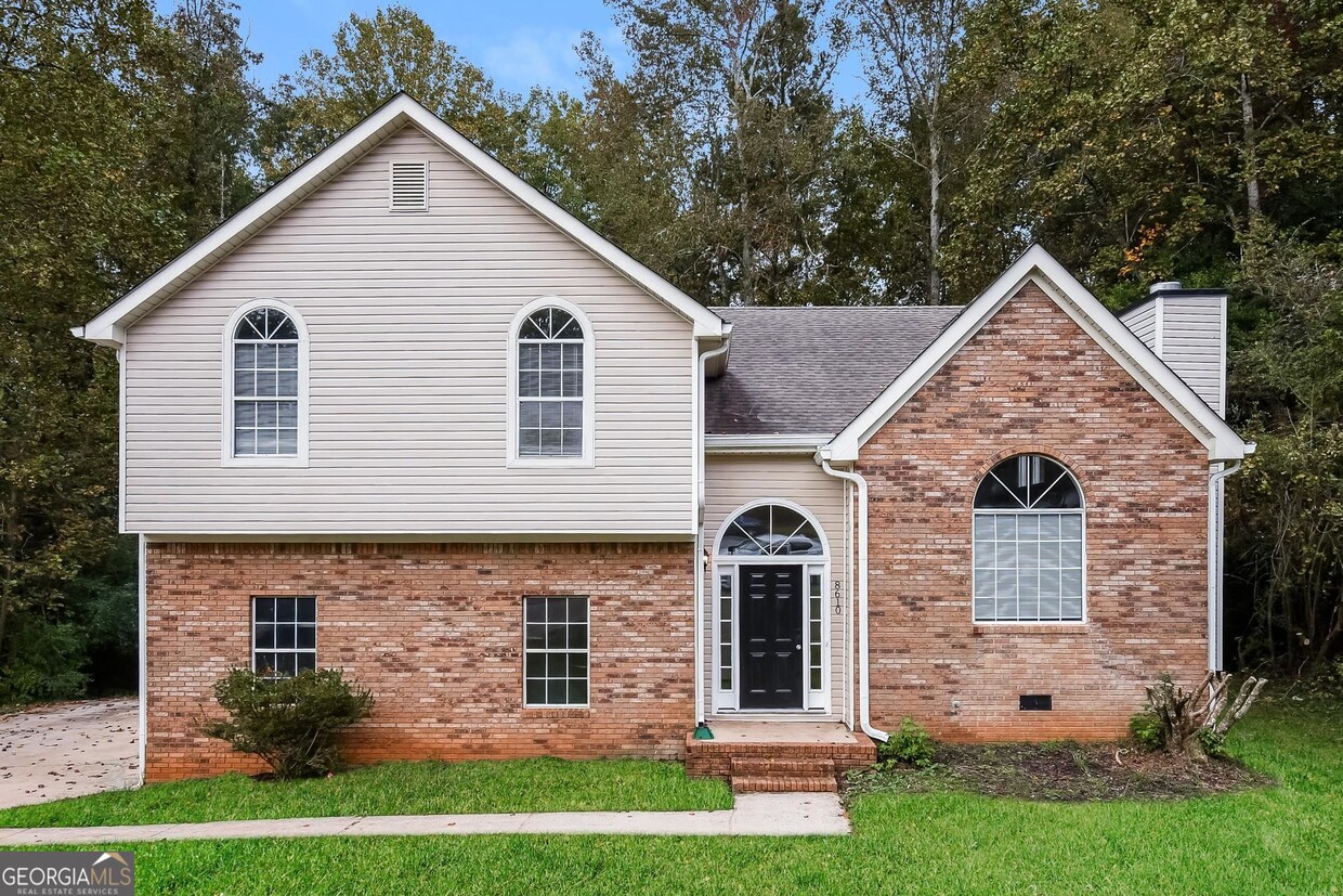 Primary Photo - 8610 Creekview Ct