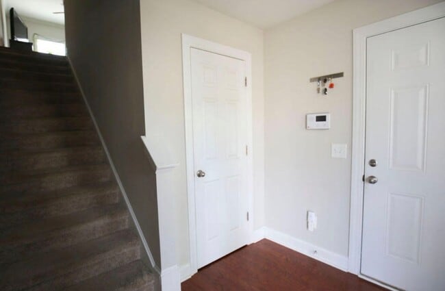 Photo - 4217 Scharite Street House