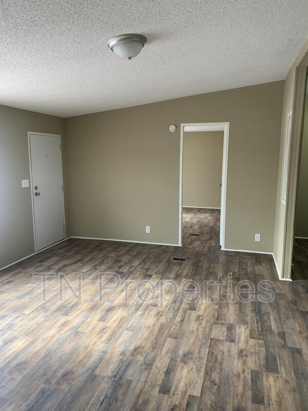 Foto del edificio - 1013 Poplar Ridge Rd