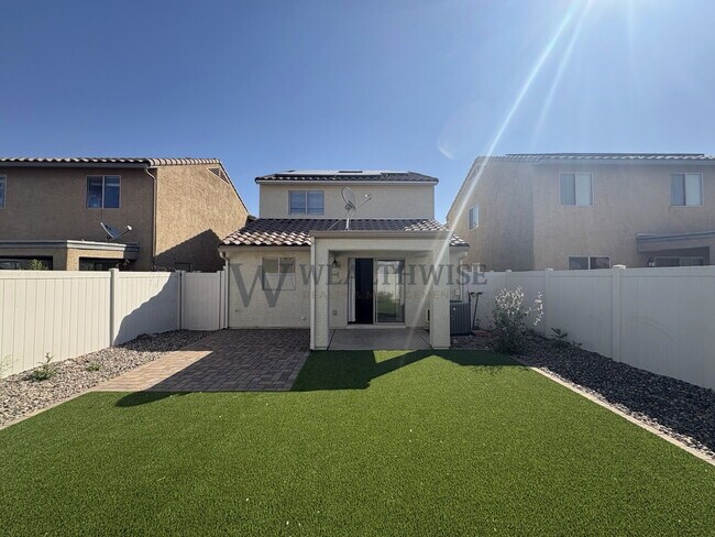 Foto del edificio - 3 Bedroom 2.5 Bath Home for Rent in Red Rock Village I Solar I 39912 S Farmers Way, Red Rock, AZ ...