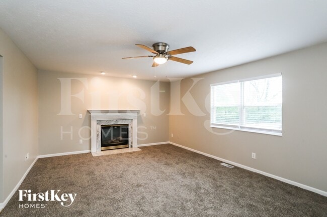 Building Photo - 935 Grandstone Ct