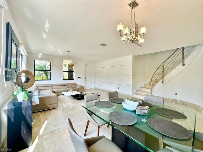 Foto del edificio - 4 br, 4 bath House - 8875 NW 99th Ct # 8875