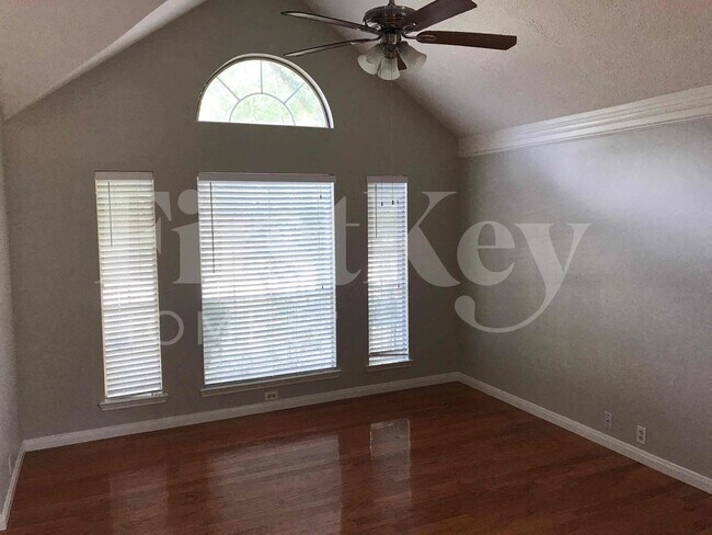 Foto del edificio - 4907 Pine Prairie Ln