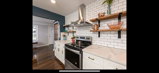 Foto del edificio - 16823 Northview Dr