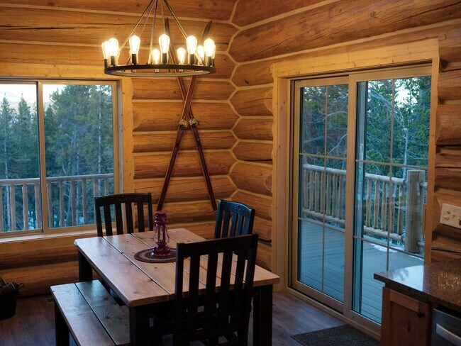 Foto del edificio - 6 month lease! Fairplay Cabin! 2 beds plus...