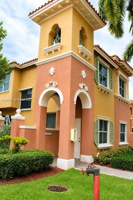 Building Photo - 10666 SW 7th St
