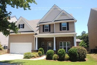 Building Photo - 2831 Sedgeview Ln NE