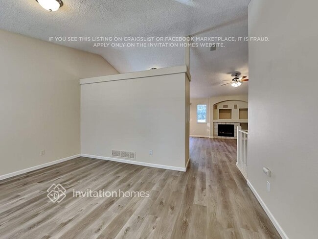 Foto del edificio - 6052 Whetstone Dr