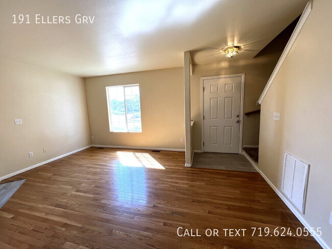 Building Photo - 191 Ellers Grove