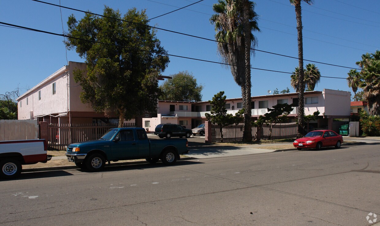 Primary Photo - 804-816 S Orange Ave