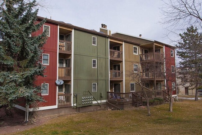Foto del edificio - 2960 Shadow Creek Dr