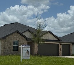 Building Photo - 2010 Stoney Bay Cir