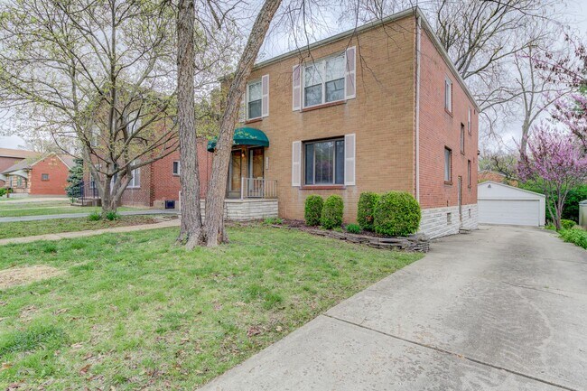 Foto del edificio - (144) 1154-58 Moorlands Dr.