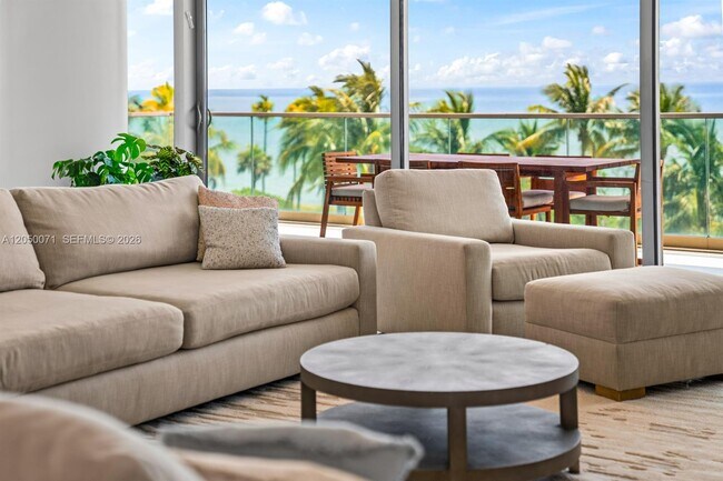 Building Photo - 10203 Collins Ave