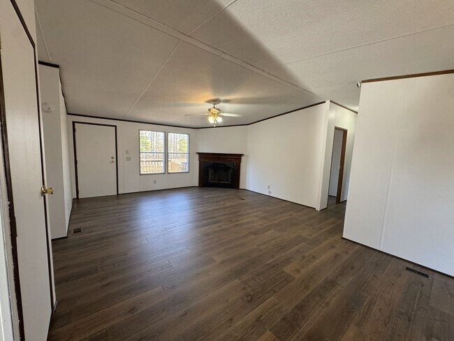 Building Photo - 8556 Powhatan Rd