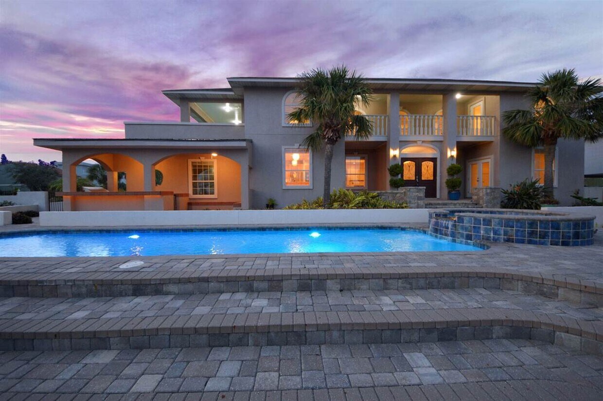 Primary Photo - 316 Porpoise Point Dr