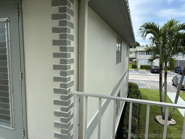 Foto del edificio - 511 Monaco Blvd