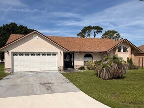 Building Photo - 1025 Derbyshire Dr