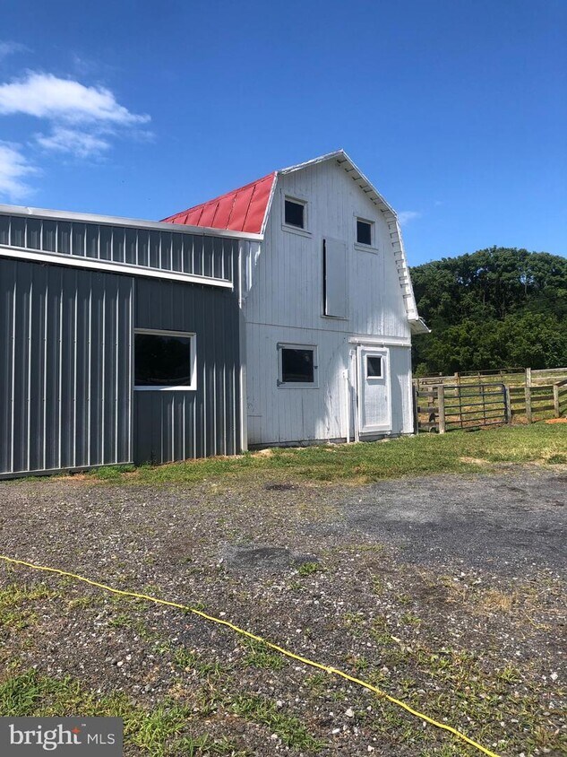 17479 Dry Mill Rd, Leesburg, VA 20175 House Rental in Leesburg, VA