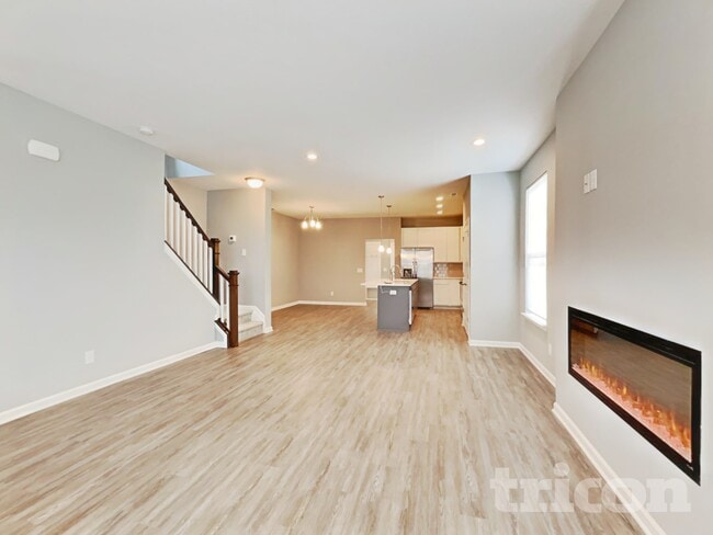 Foto del edificio - 303 Thomas Point Dr