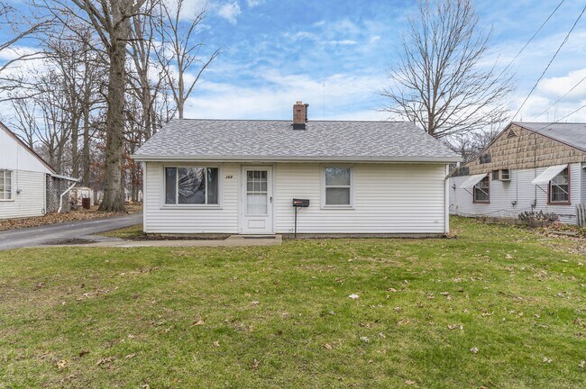 Foto del edificio - 368 Erskine Ave