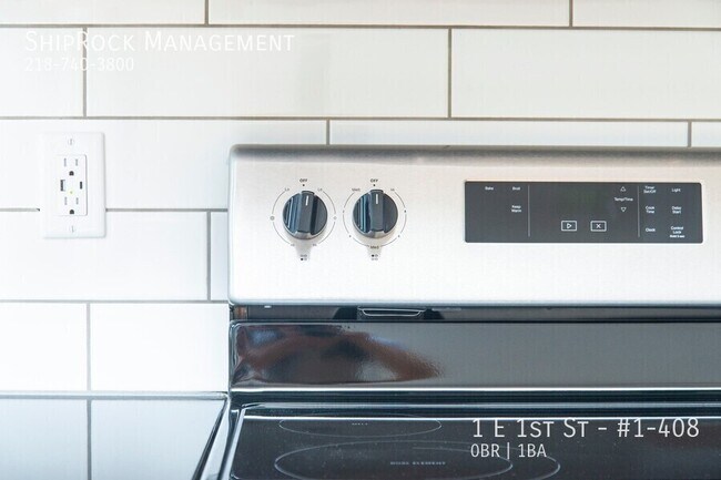 Foto del edificio - 1 E 1st St