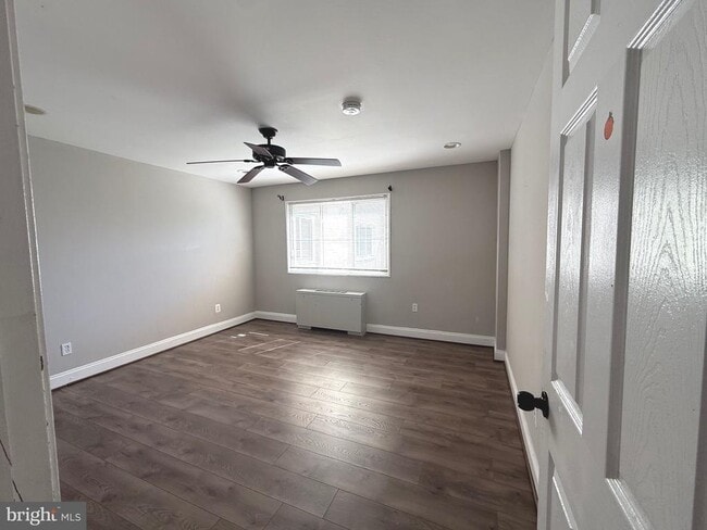 Building Photo - 1005 Chillum Rd