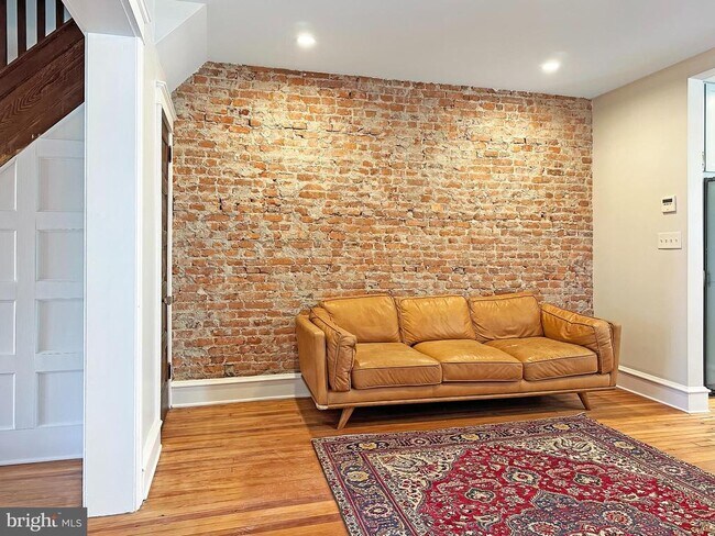 Foto del edificio - 358 3rd Ave