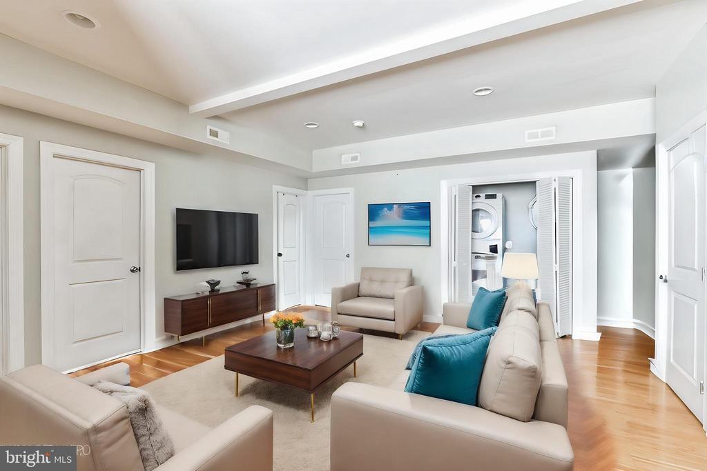 Foto principal - 331 N 40th St