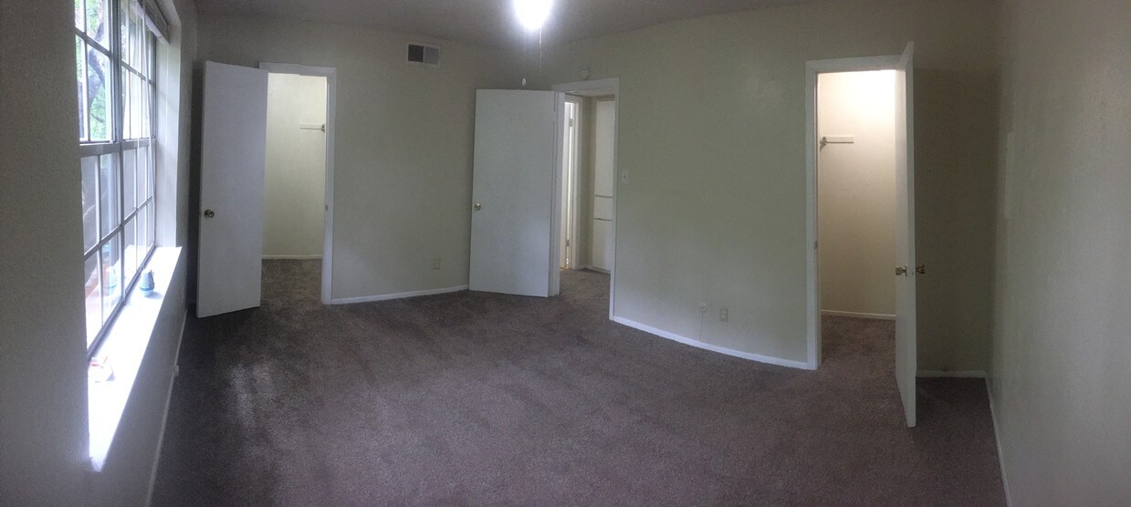 Bedroom - 5201 Curzon Ave