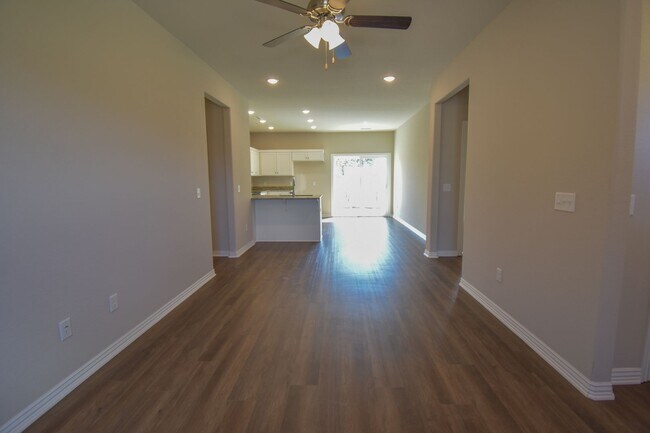 Foto del edificio - Nice  3 Bed 2 Bath Home in Centerton, AR