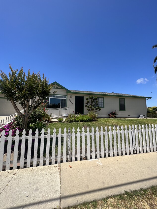 1277 Rider Ave, Salinas, CA 93905 - House Rental in Salinas, CA ...