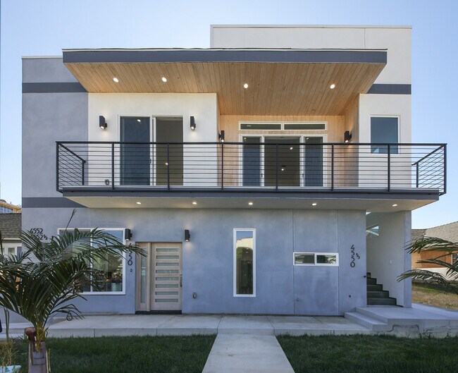 Foto del edificio - 4550 W 18th St