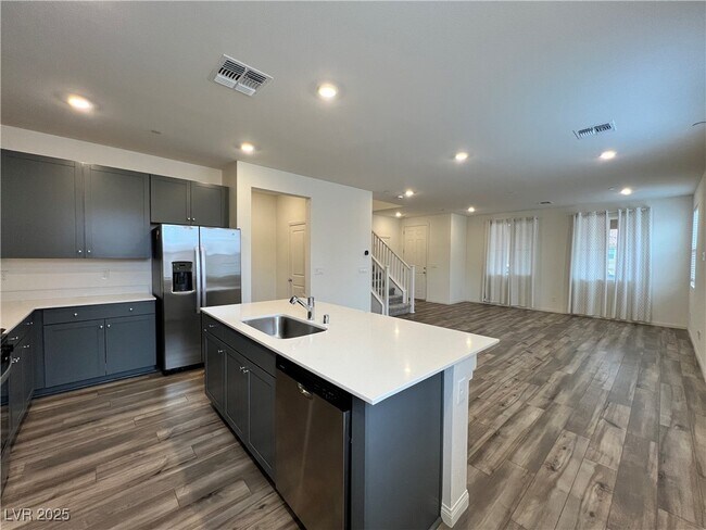 Foto del edificio - 2824 Abrantes Pl