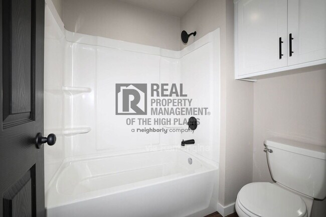 Foto del edificio - 4710 Clive Ave