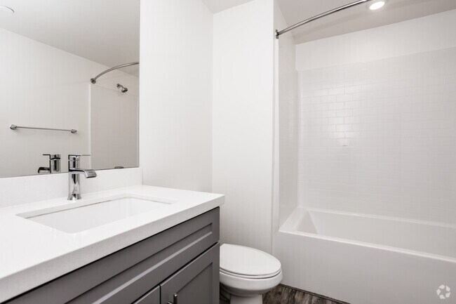 1HAB, 1BA - 771 ft² - The Trails at Canyon Crest Apartments