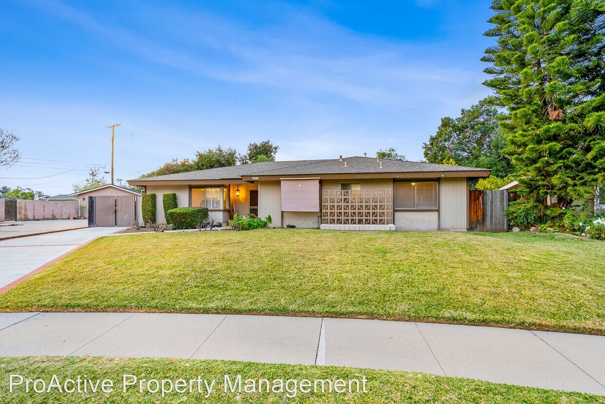 4 br, 2 bath House 639 Park Rose Ave House Rental in Monrovia, CA