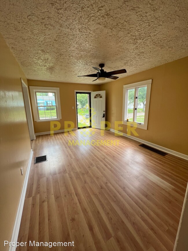 Building Photo - 2 br, 1 bath House - 1217 Canfield Ave