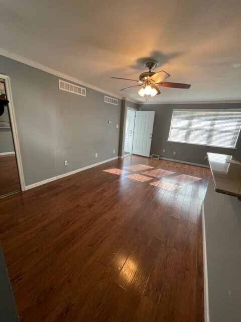 Foto del edificio - 1127 E Mount Airy Ave