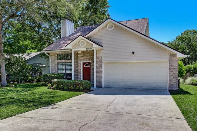 Building Photo - Home on Amelia Island