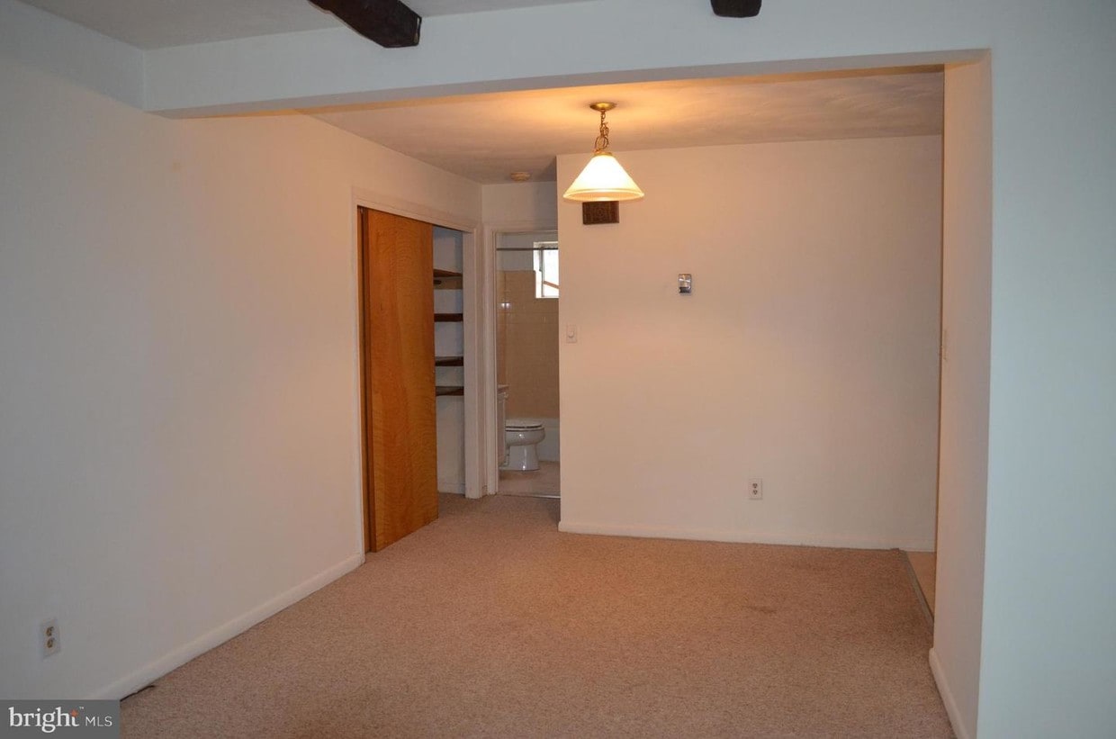 130 N Market St Unit C, Hatfield, PA 19440 Apartment for Rent in