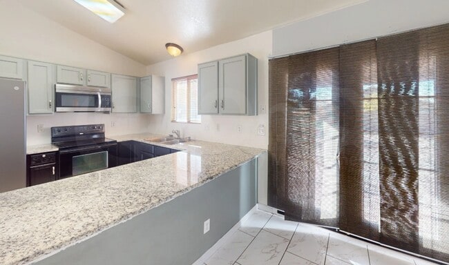 Building Photo - 7654 S Freshwater Pearl Dr