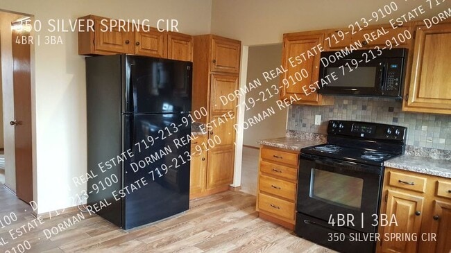 Building Photo - 350 Silver Spring Cir