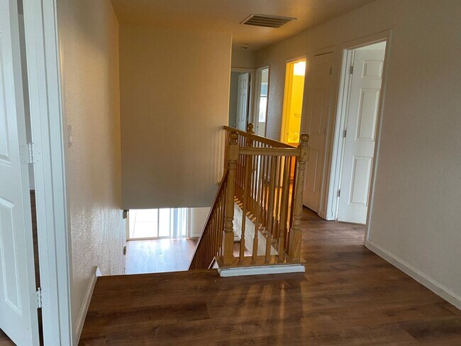 Foto del edificio - Welcome to this lovely? 4 bedroom, 2.5 bat...