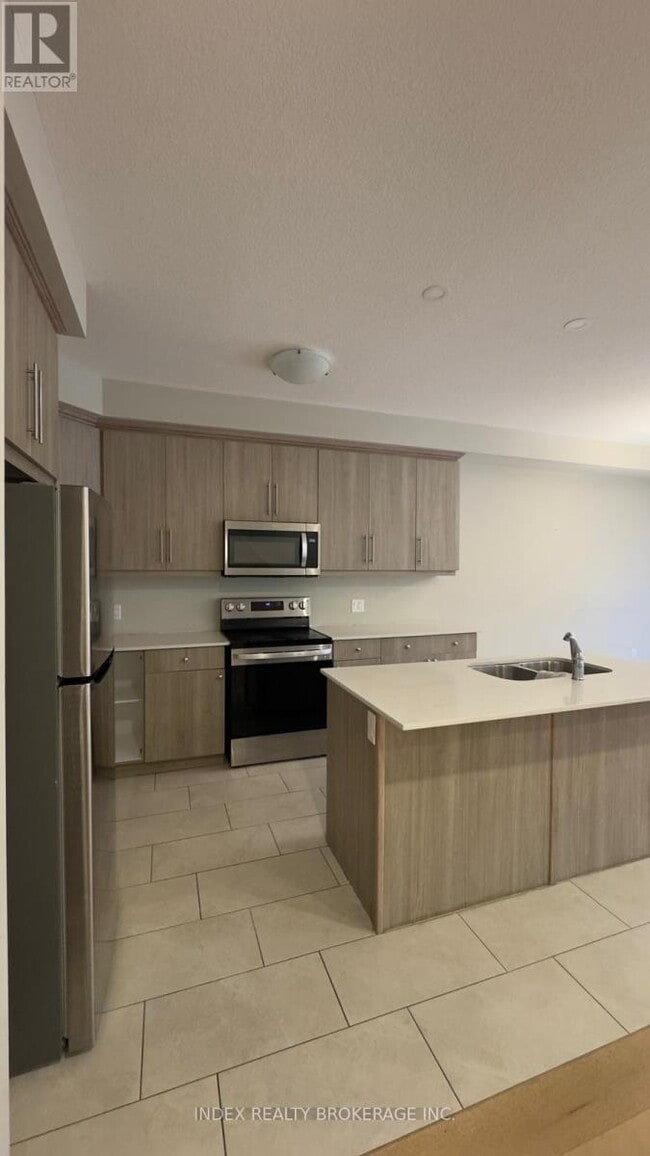 Photo du bâtiment - 677 Chelton Rd