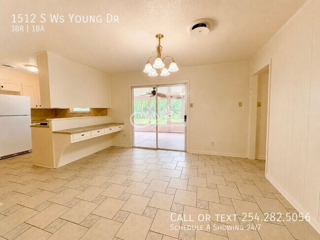 Building Photo - 1512 S W S Young Dr