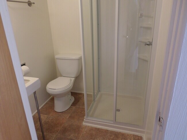 Bathroom - 710 NE Oak St