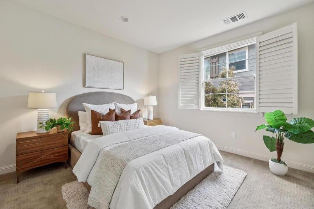 Foto principal - 101 Butterweed Ln